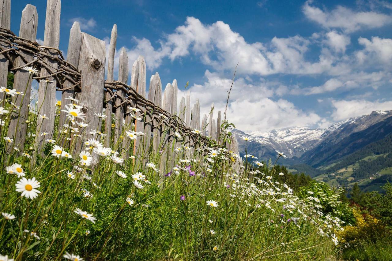 Nestlhof Daire Racines Dış mekan fotoğraf